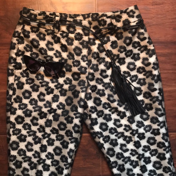 ANN TAYLOR signature trousers. - Picture 4 of 7